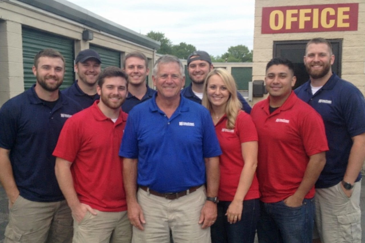 Water damage restoration professionals in West New York, NJ